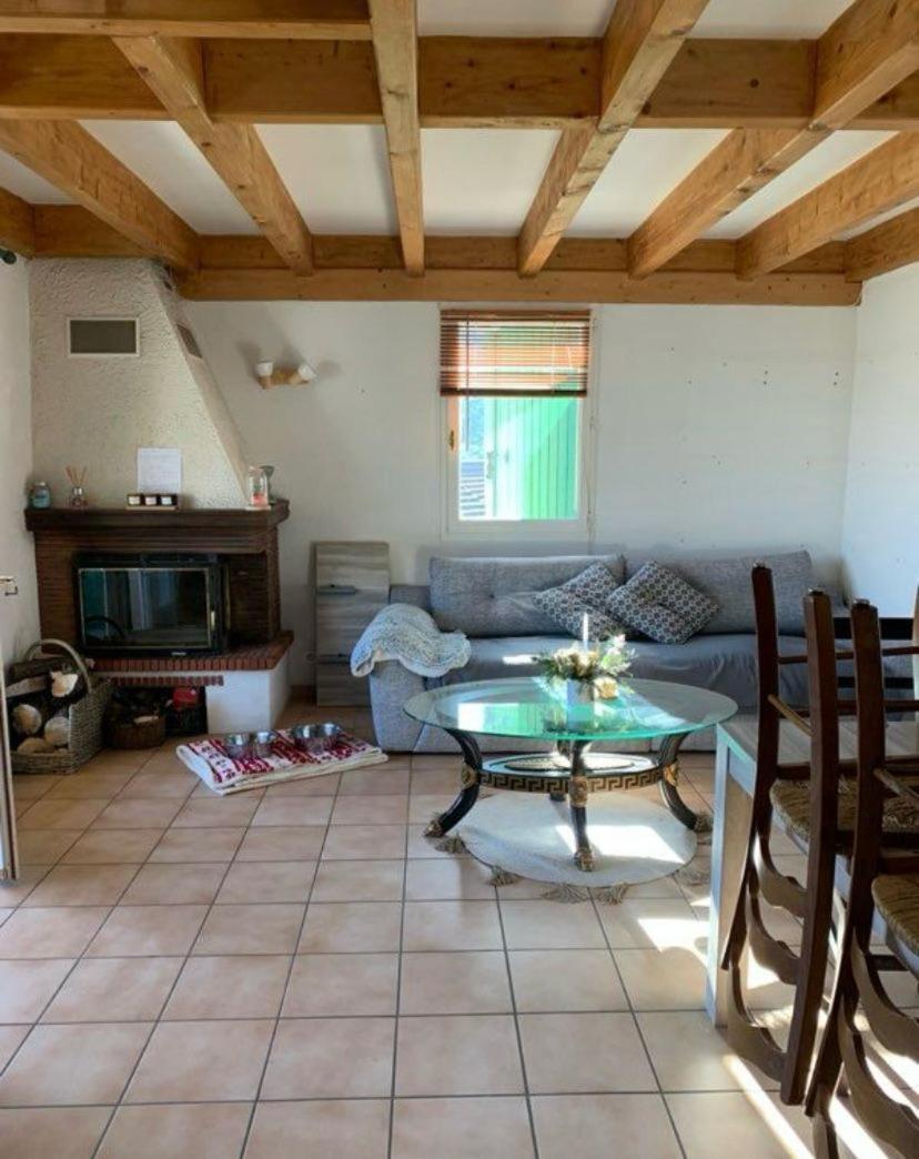 Maison De Montagne Au Bord Du Lac Le Sauze-du-lac Zewnętrze zdjęcie